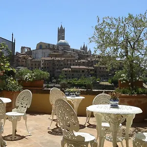 https://relais-campo-regio.it-tuscanyhotel.com